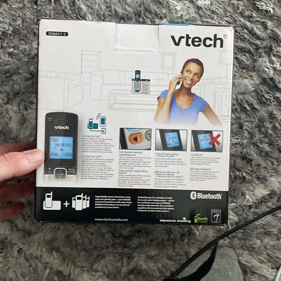 Cordless phone system handset. - Picture 2 of 3